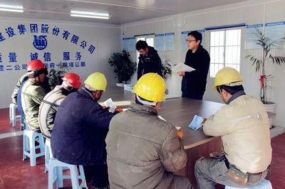《安全生產法》扎根工地 守護生命的陽光